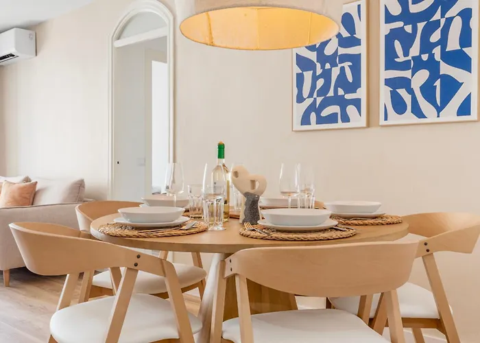 Estepona, Walk To And Old Town Apartamento