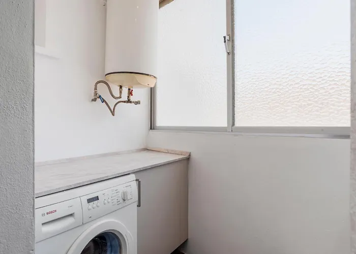 Estepona, Walk To And Old Town Apartamento Estepona