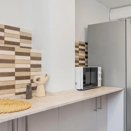 Estepona, Walk To And Old Town